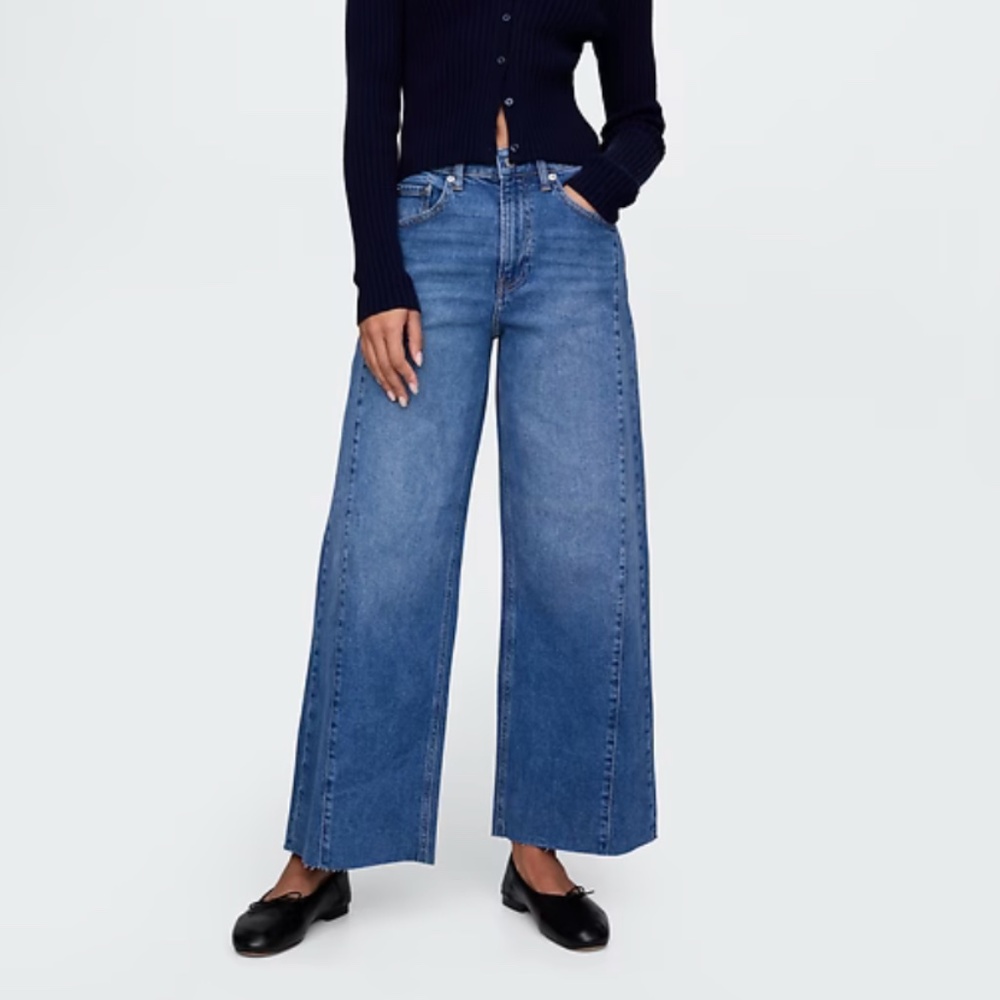 High Rise Stride Wide-Leg Ankle Jeans
